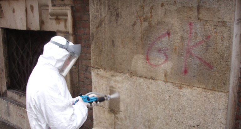 Limpieza-graffiti-scaled.jpg