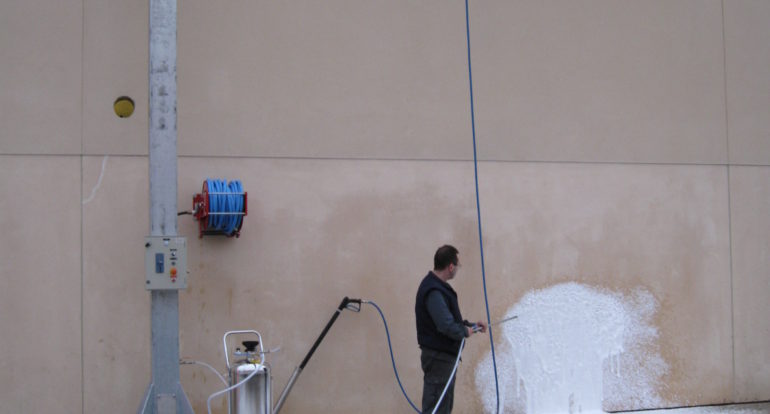 gance lavage Montanier-scaled.jpg