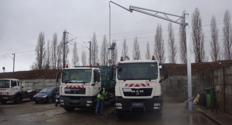 gallows wash trucks-scaled.jpg