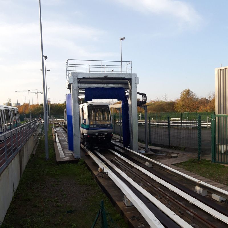 Portique de lavage tramway