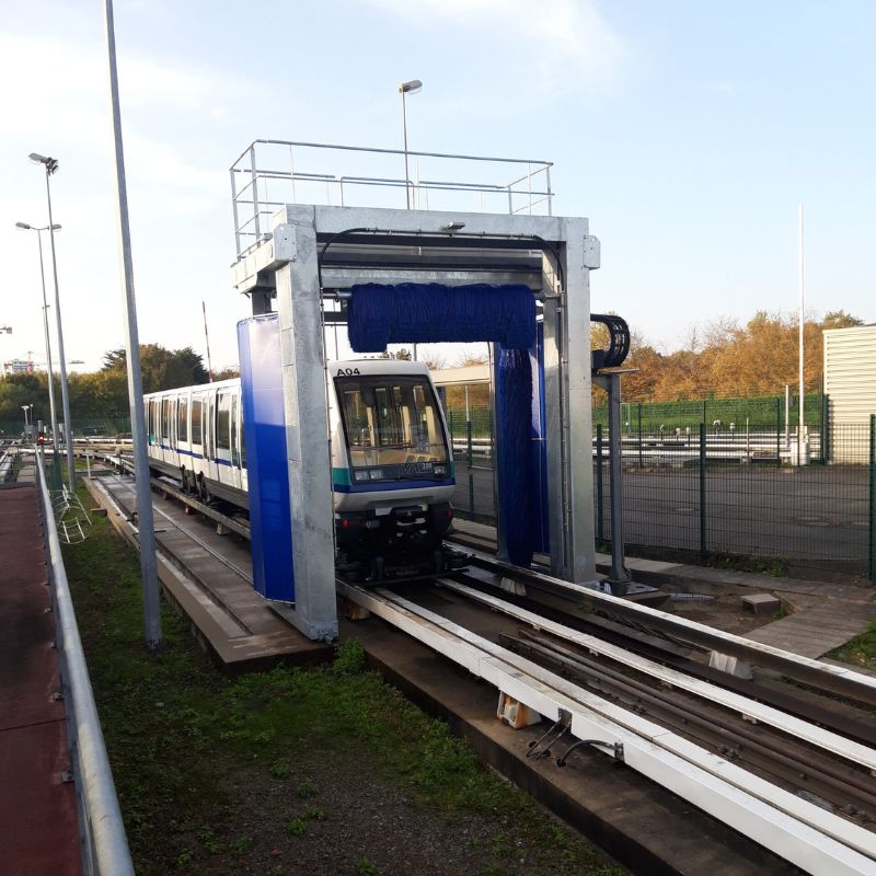 Portique de lavage tramway